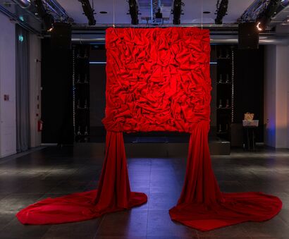 ELENA - OPERA VIVA - a Sculpture & Installation Artowrk by Elena Brovelli Gallery